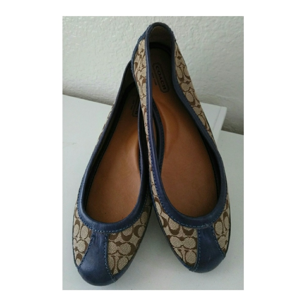 Coach Women's Slip on Casual Leather Flats